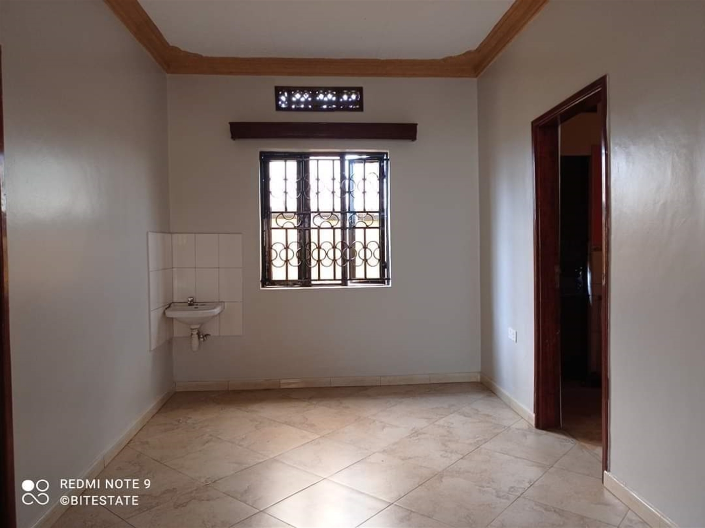 Bungalow for rent in Kira Wakiso