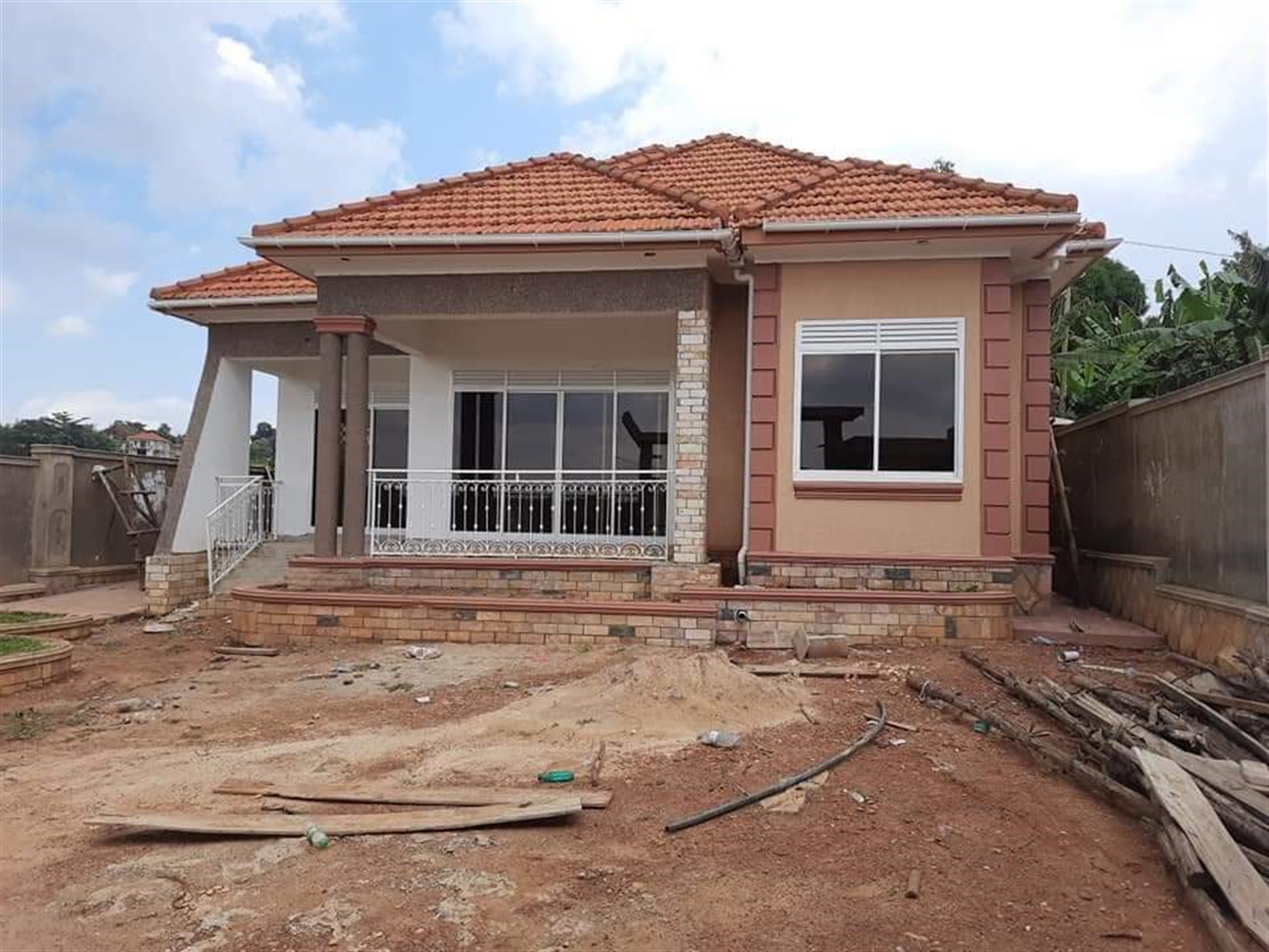 Bungalow for sale in Kira Wakiso