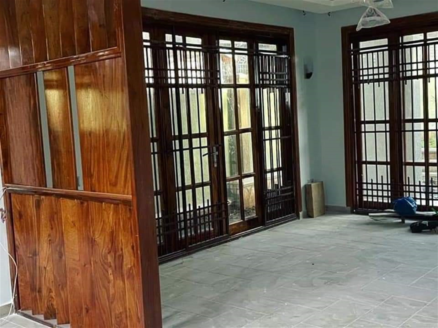 Storeyed house for sale in Munyonyo Kampala