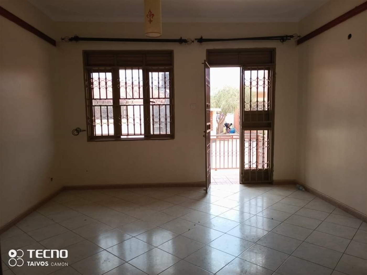 Bungalow for rent in Kyaliwajjala Wakiso