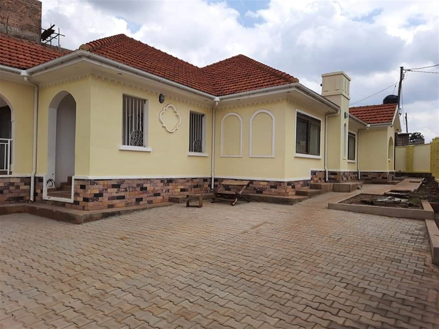 Bungalow for sale in Kira Wakiso