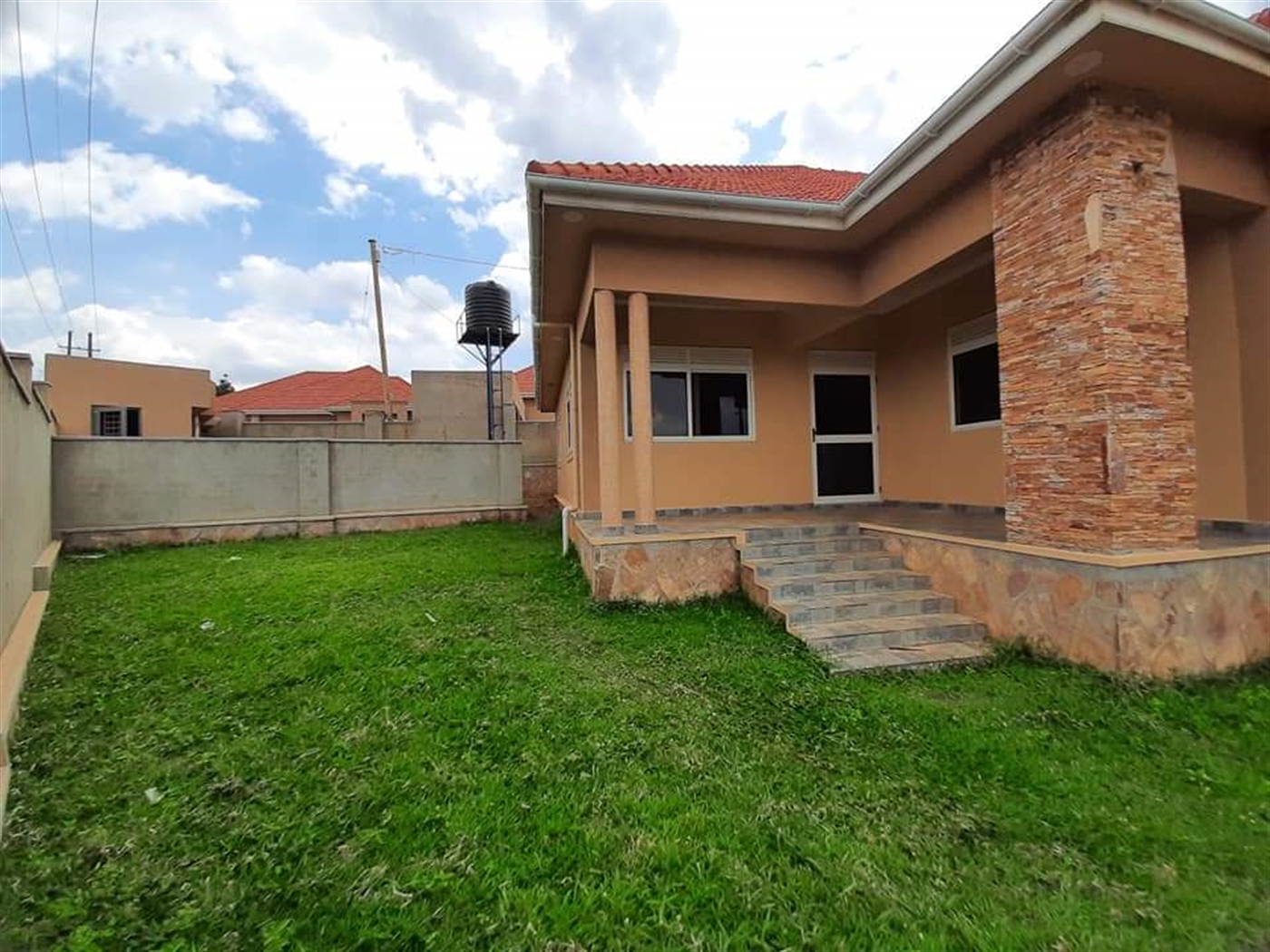 Bungalow for sale in Kira Wakiso