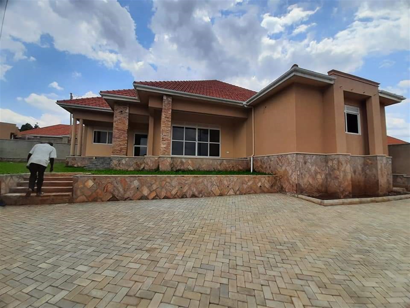 Bungalow for sale in Kira Wakiso