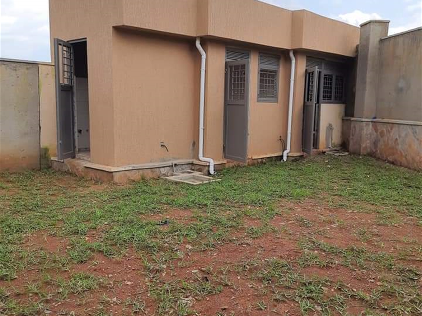 Bungalow for sale in Kira Wakiso