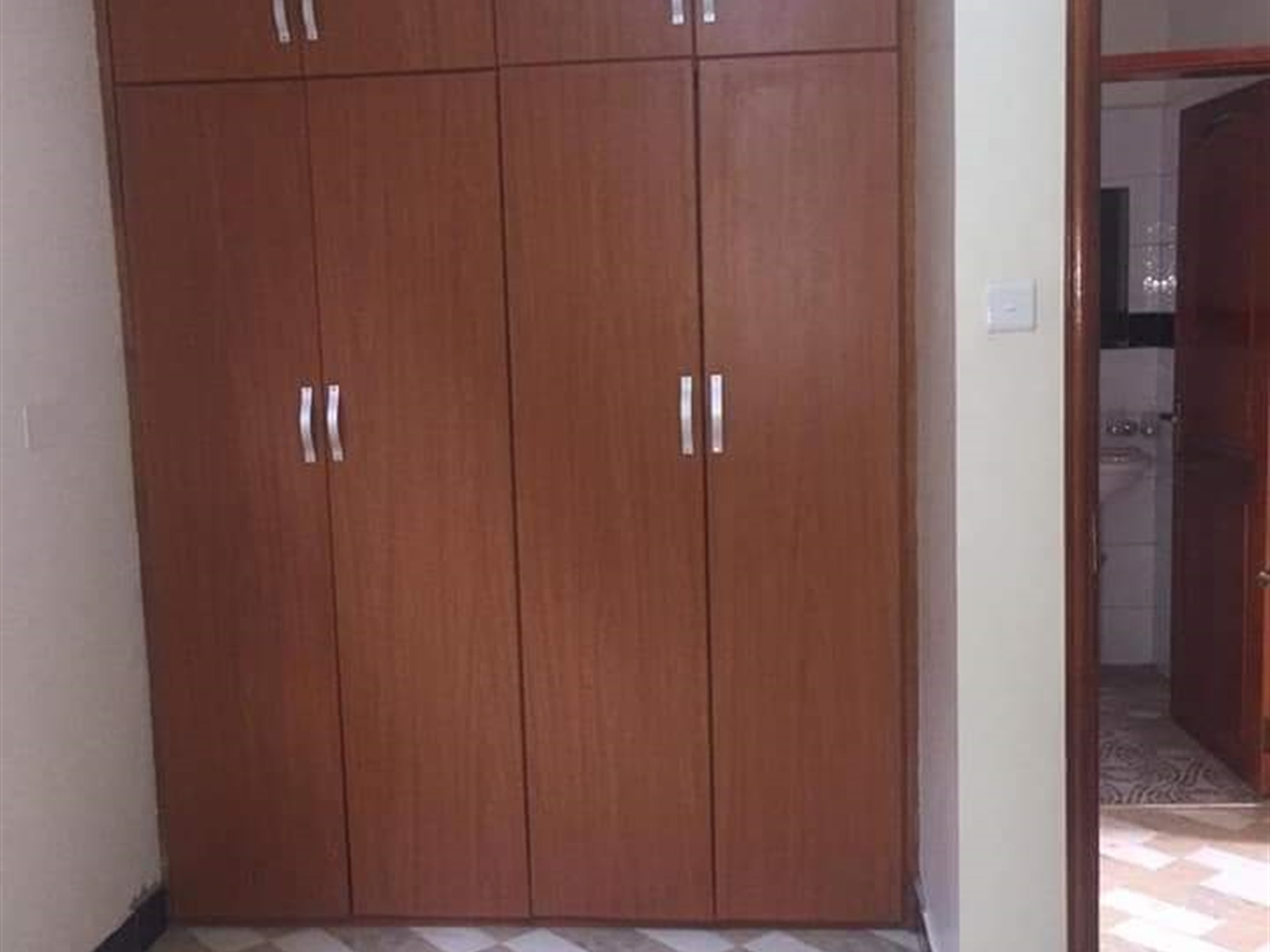 Apartment for rent in Kisaasi Kampala