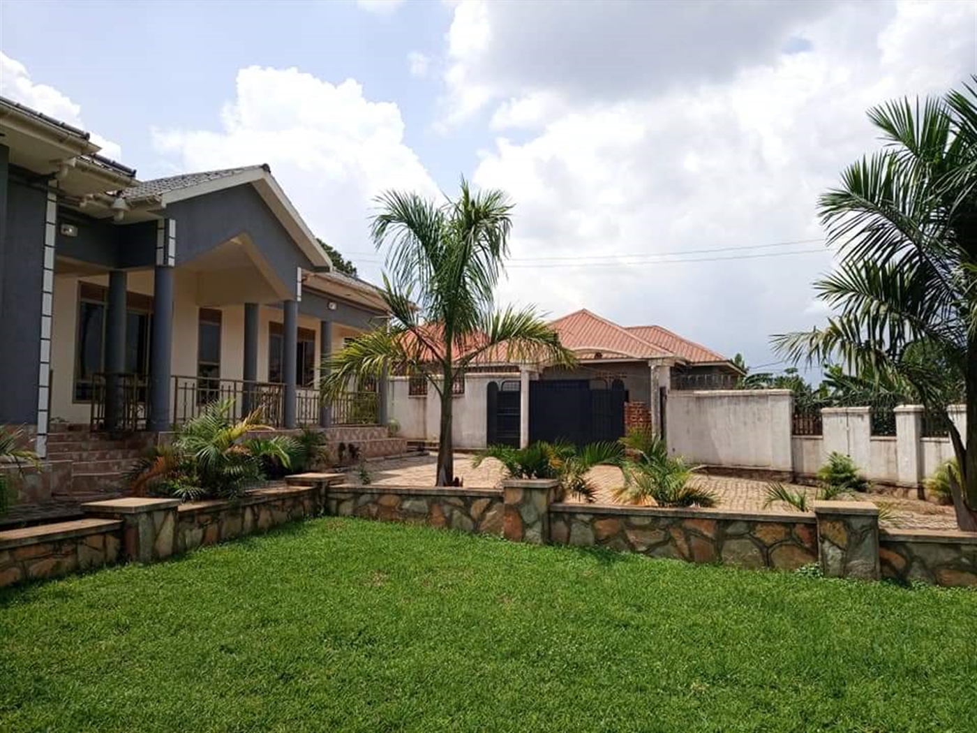 Bungalow for rent in Mpererwe Kampala