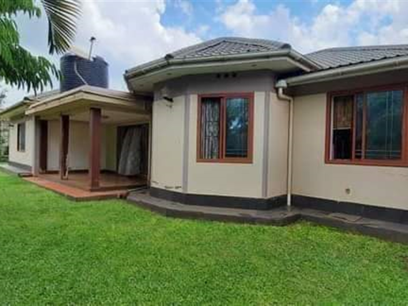 Bungalow for sale in Gayaza Wakiso