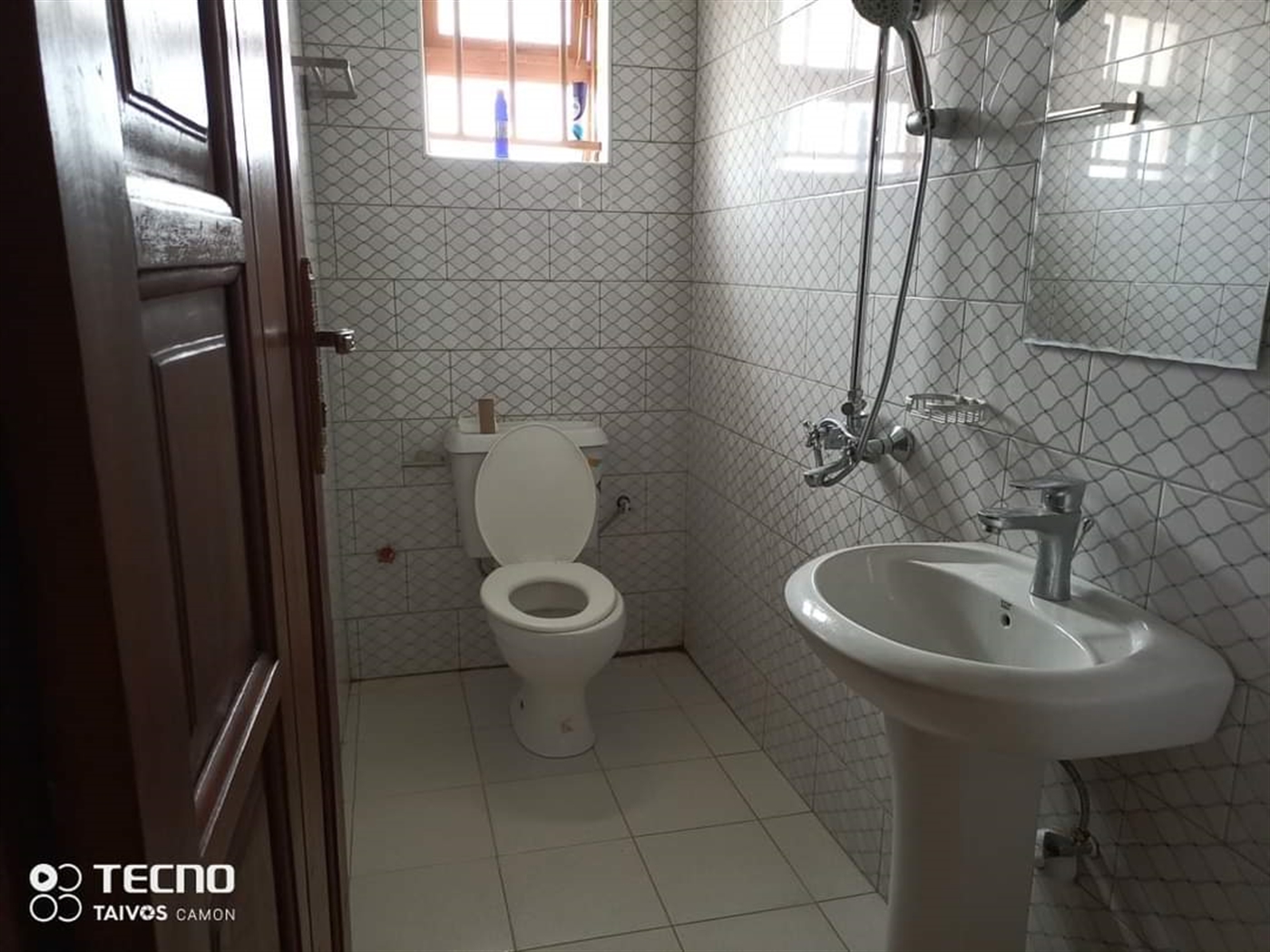 Apartment for rent in Kyaliwajjala Wakiso