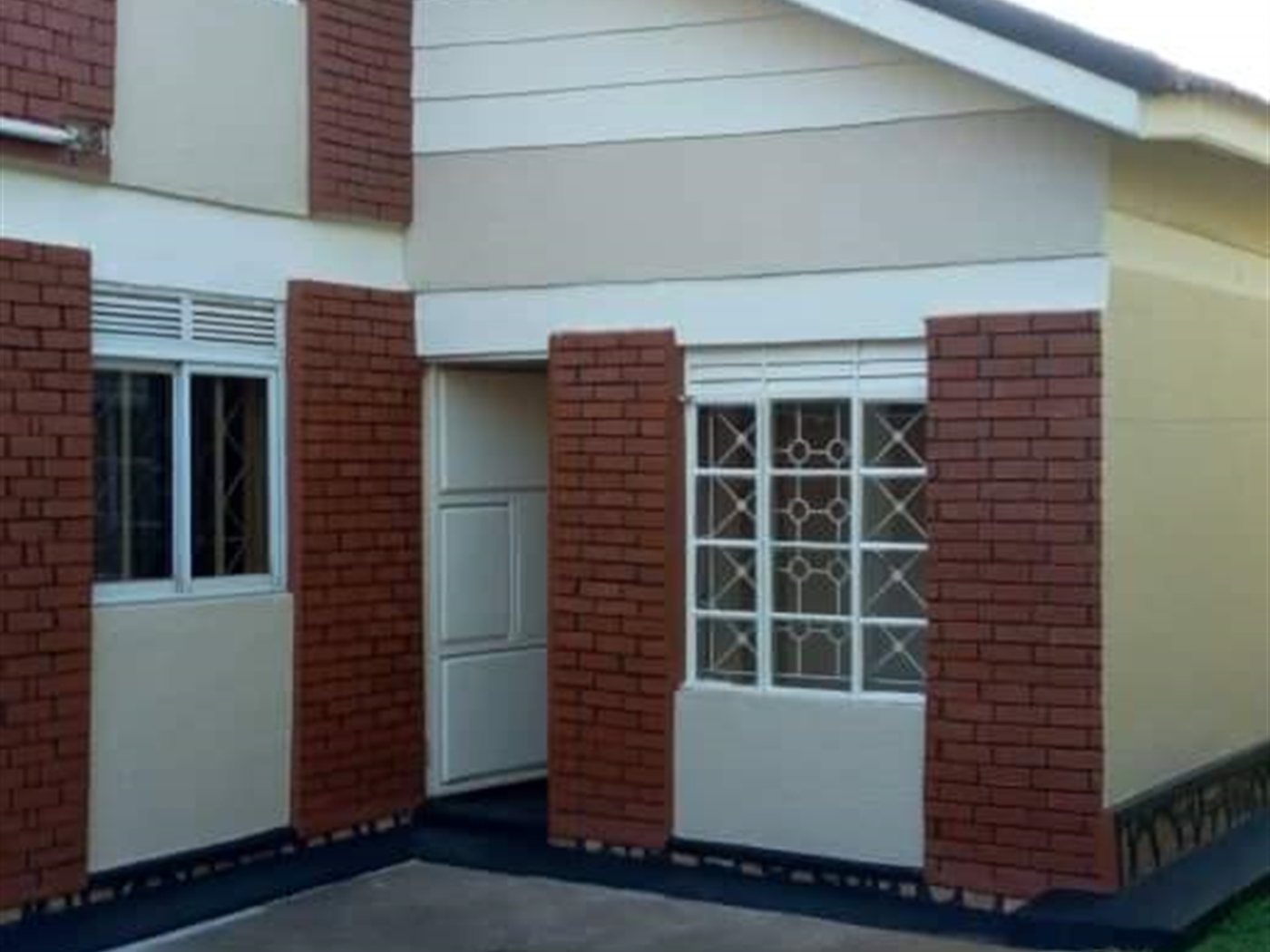 Storeyed house for sale in Kitintale Kampala