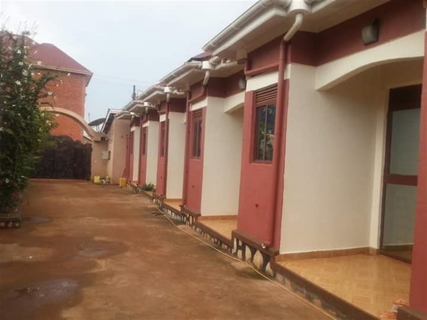 Studio for rent in Kisaasi Kampala
