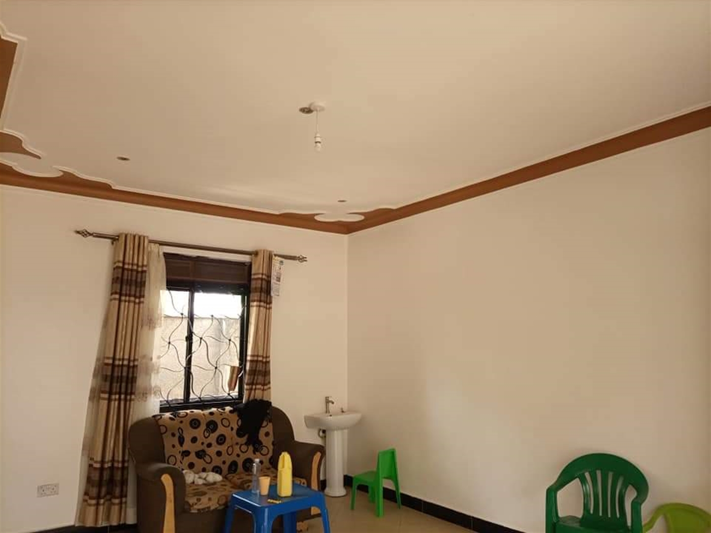 Bungalow for rent in Mpererwe Kampala