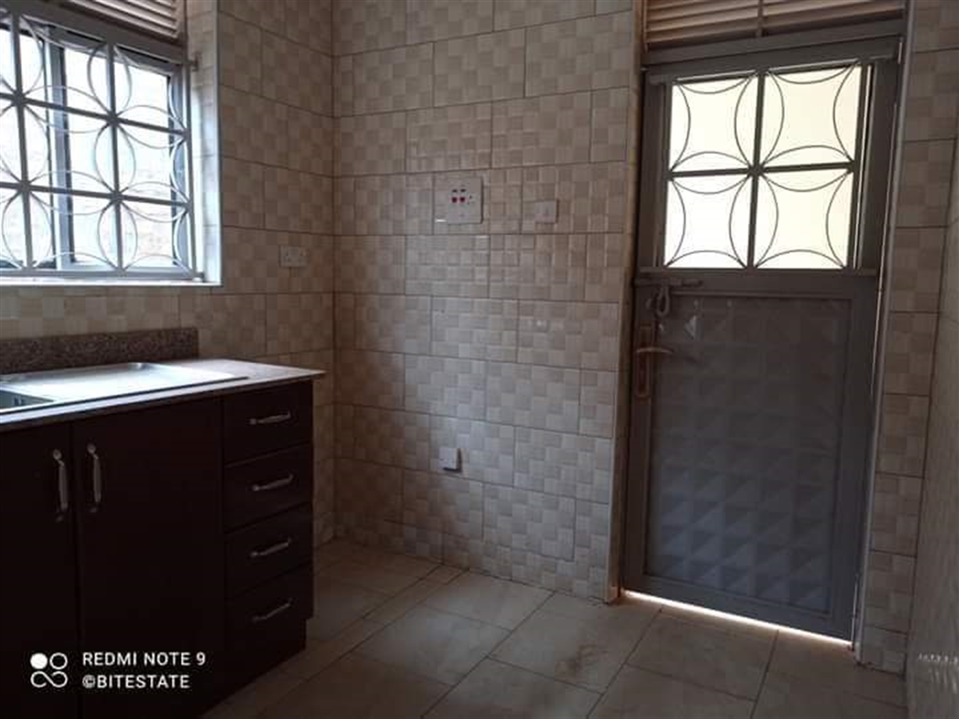 Apartment for rent in Naalya Wakiso