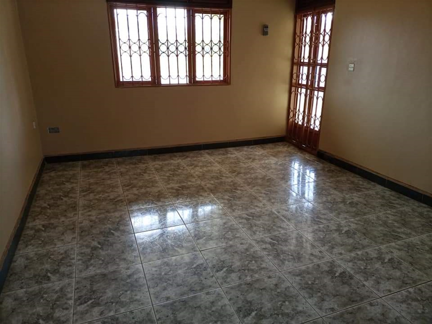 Bungalow for rent in Naalya Wakiso