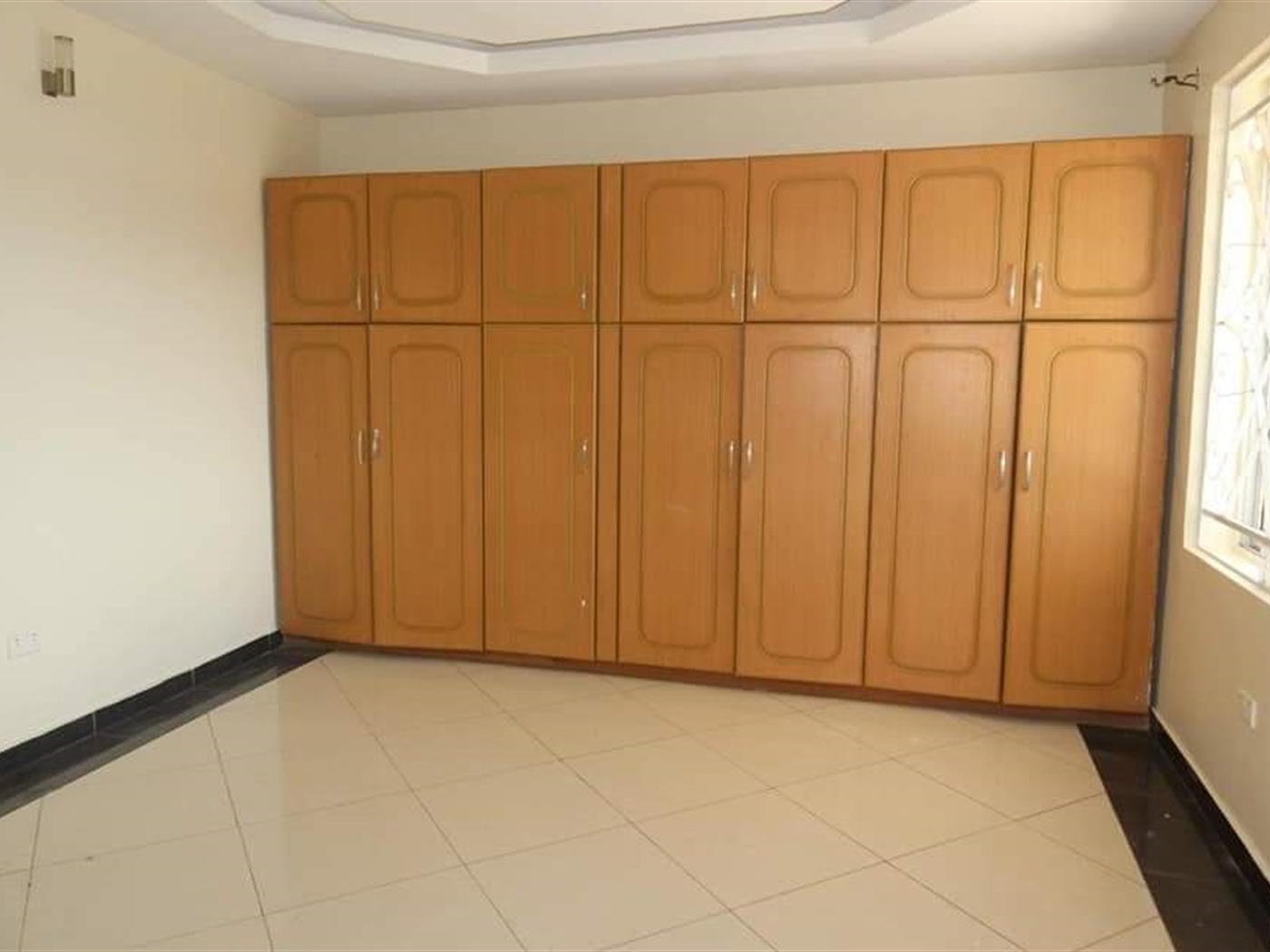 Storeyed house for rent in Bbunga Kampala