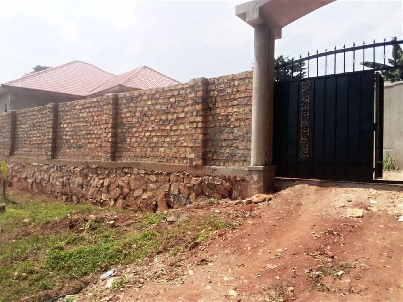 Bungalow for sale in Namugongo Wakiso