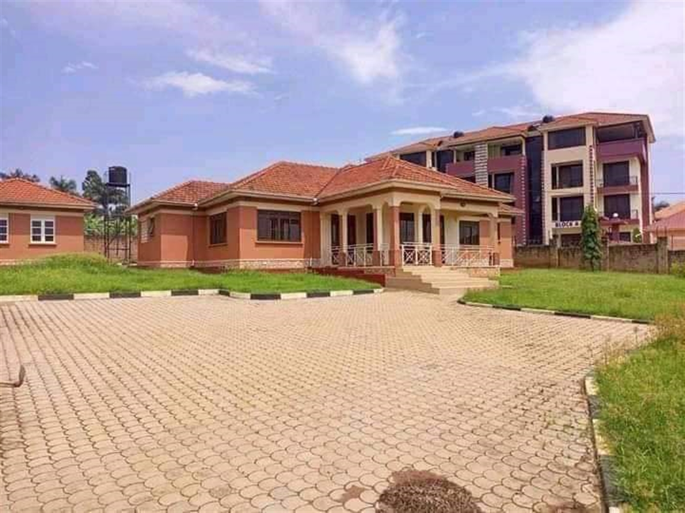 Bungalow for rent in Kira Wakiso