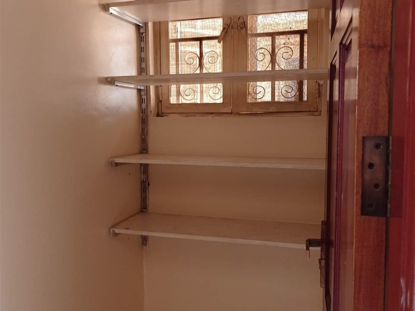 Apartment for rent in Kiwaatule Kampala