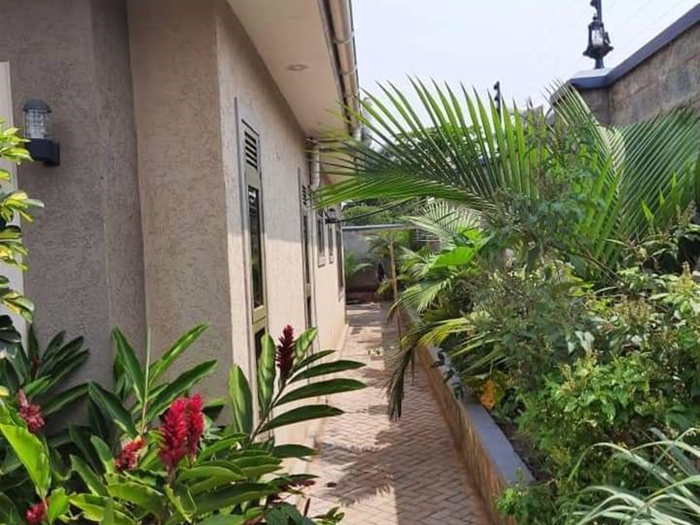 Bungalow for sale in Bwebajja Wakiso