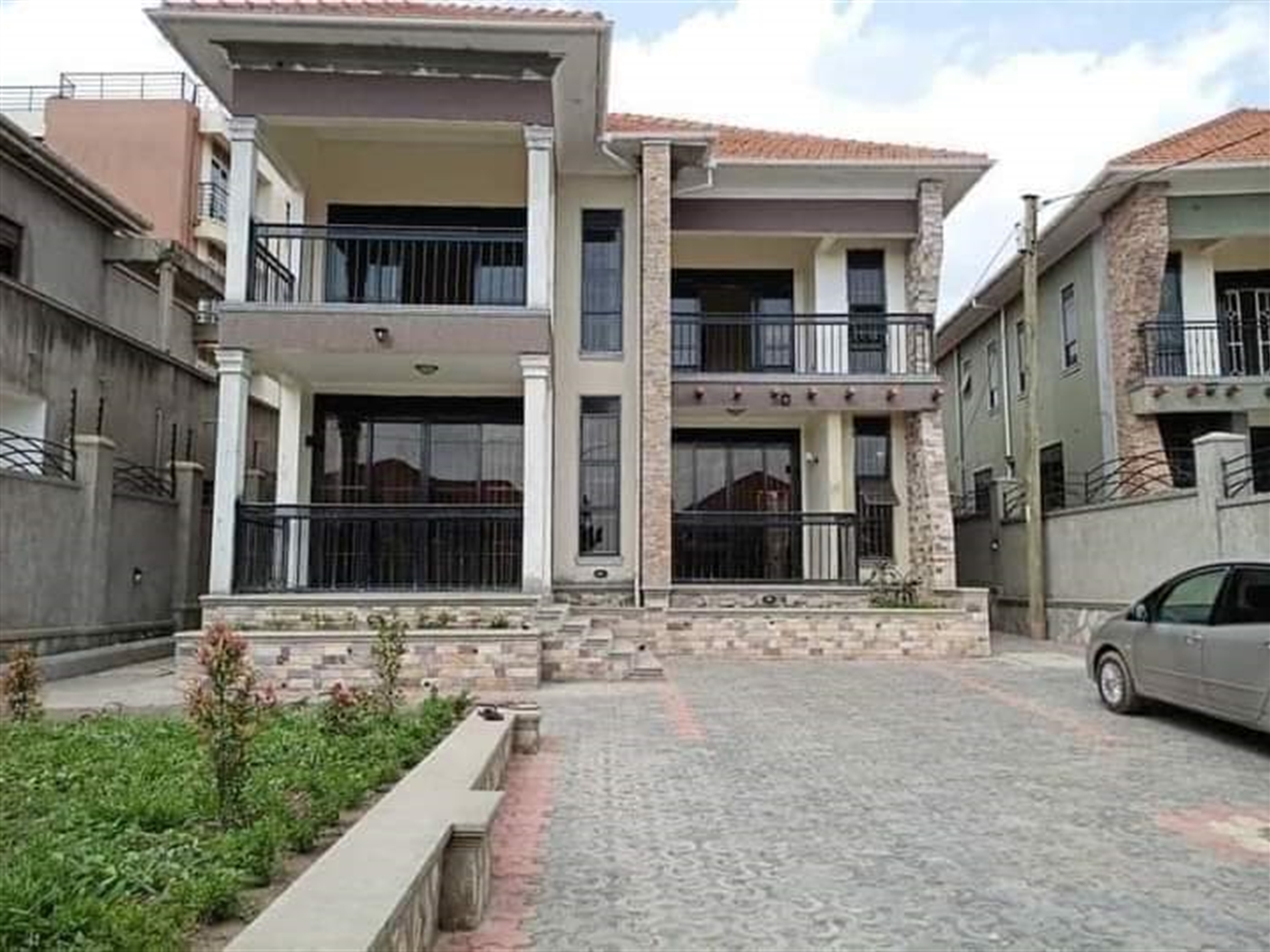 Storeyed house for sale in Kira Wakiso