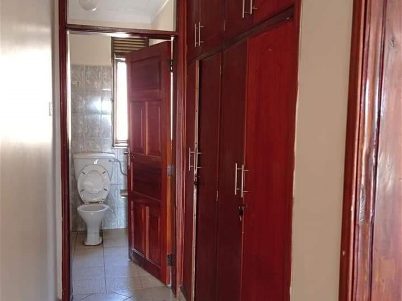 Apartment for rent in Naalya Wakiso