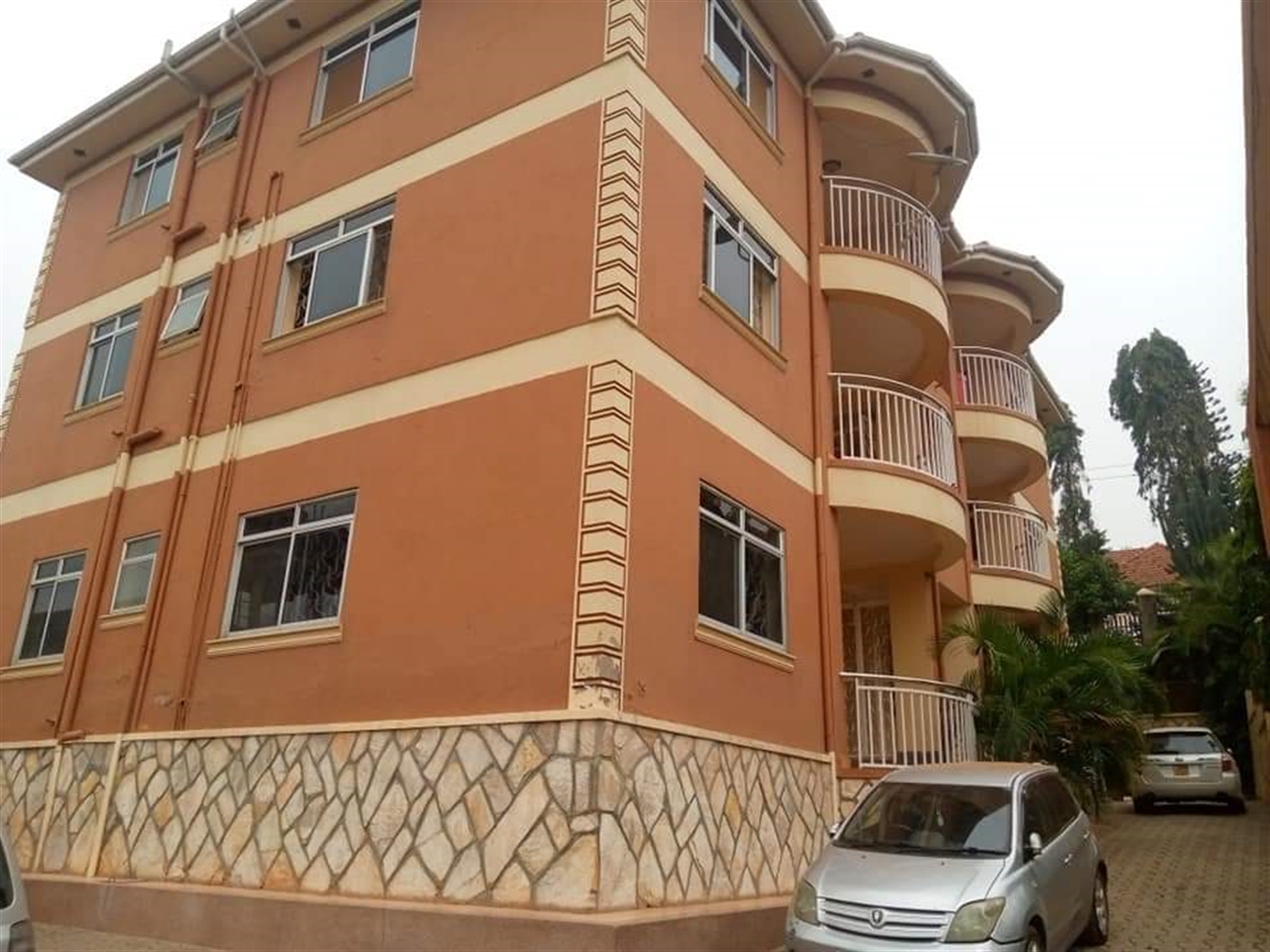 Apartment for rent in Kisaasi Kampala