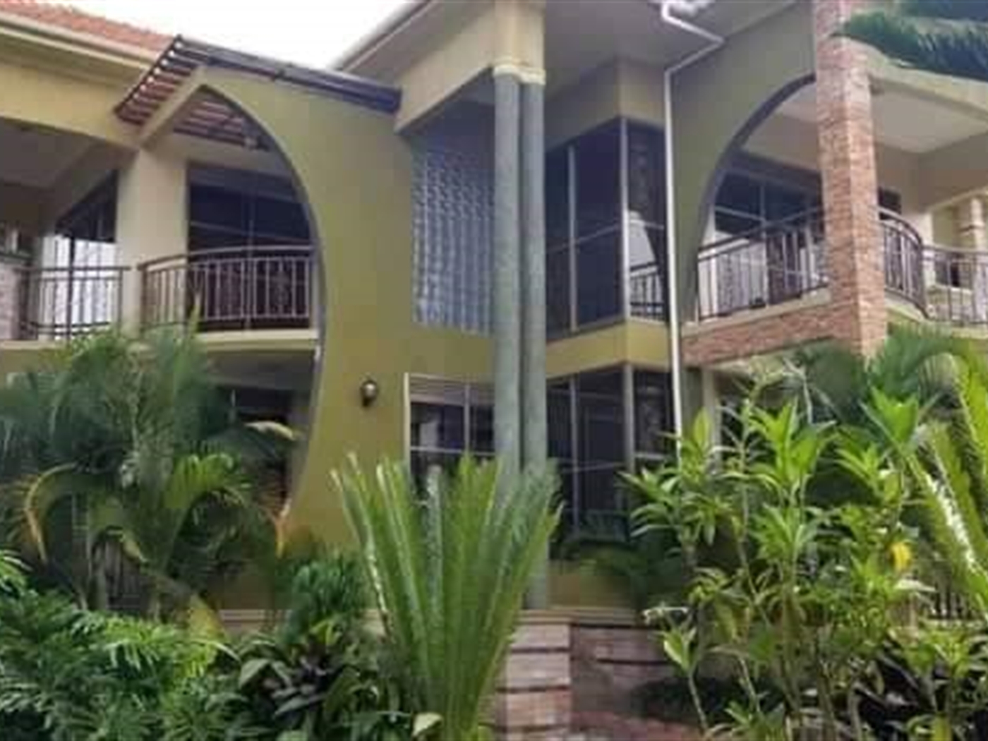 Mansion for sale in Naalya Wakiso