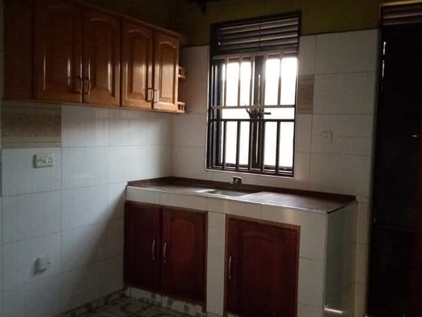 Semi Detached for rent in Kulambilo Kampala