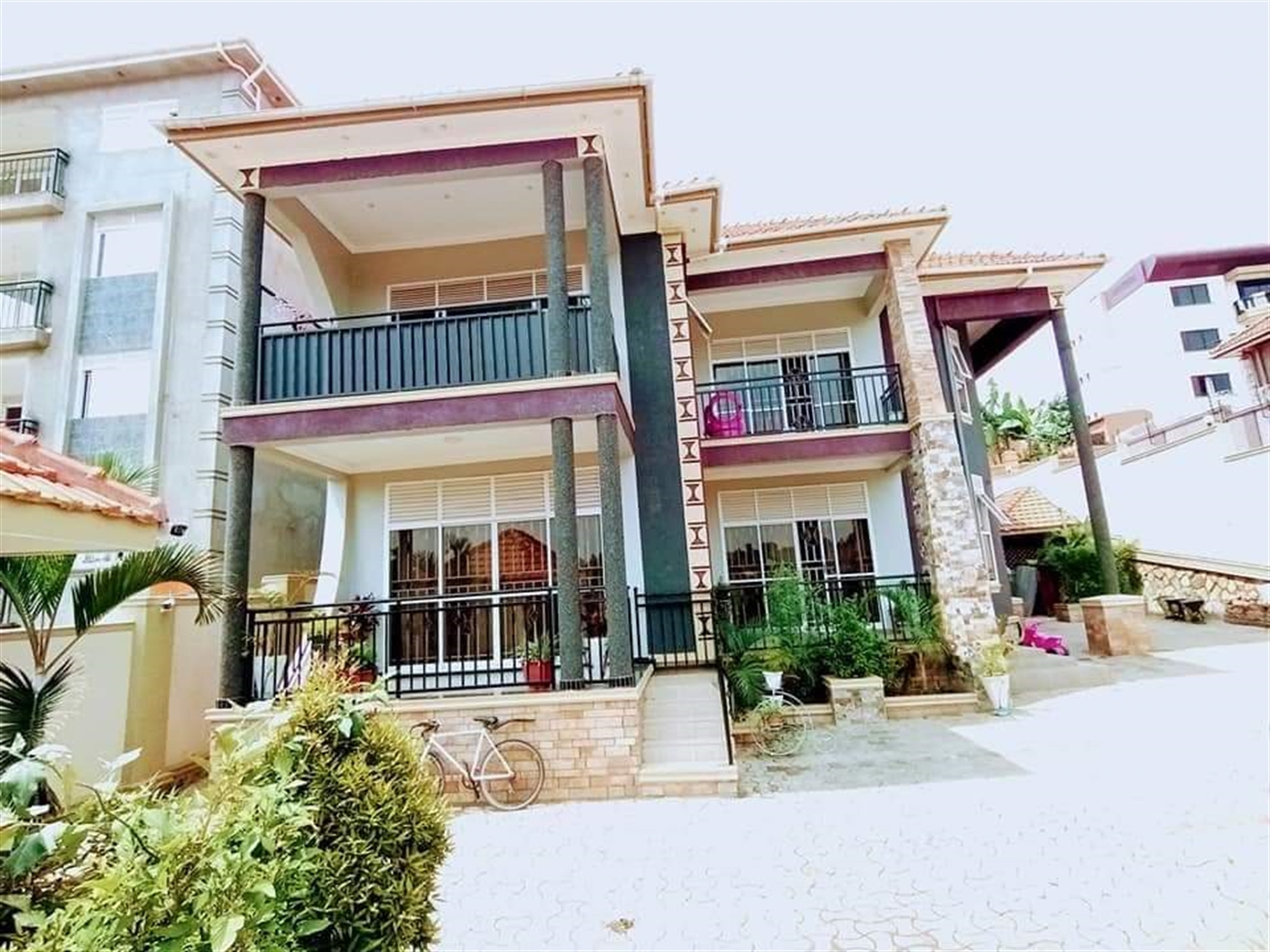 Mansion for sale in Kisaasi Kampala