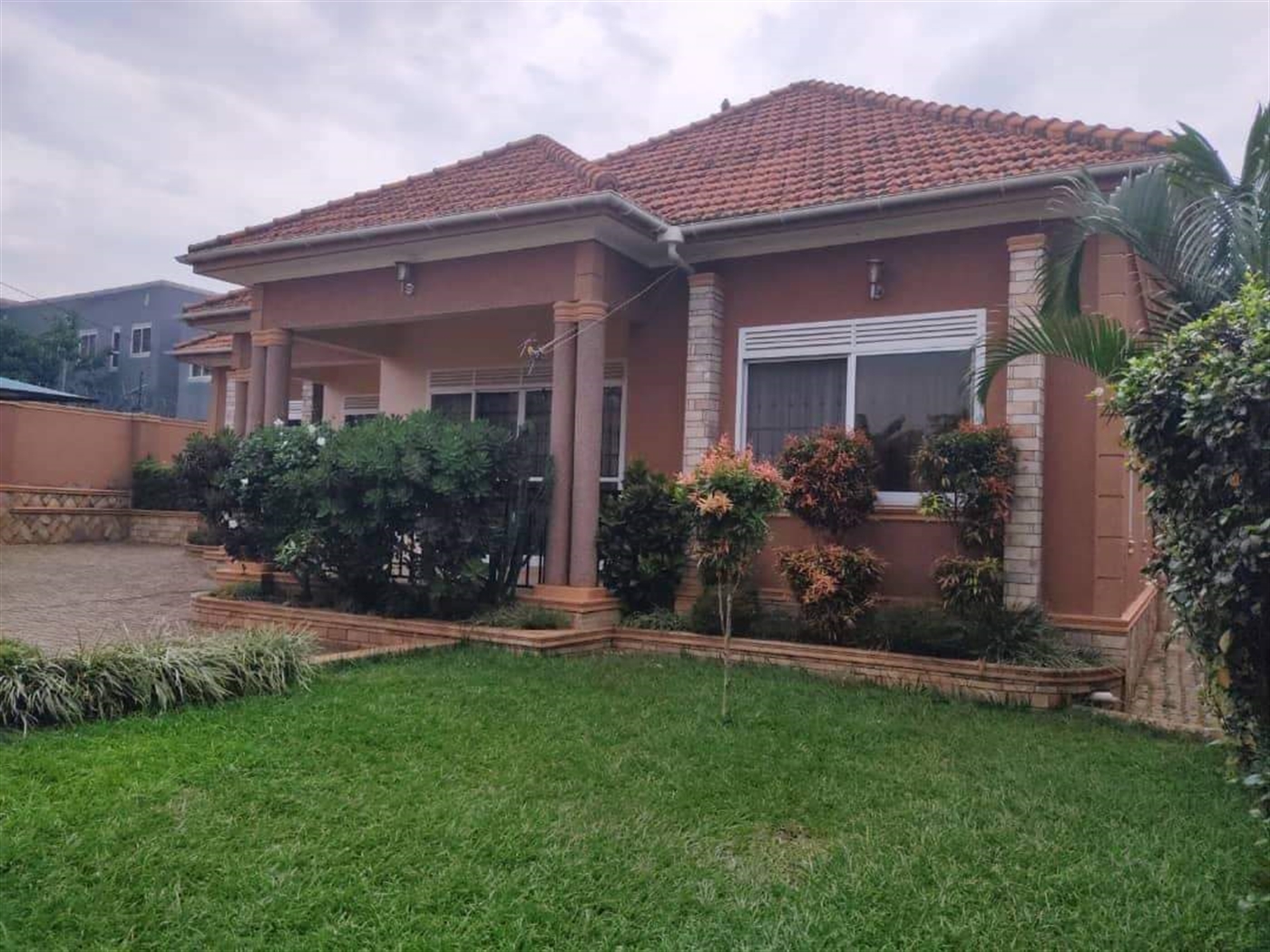 Bungalow for sale in Kira Wakiso