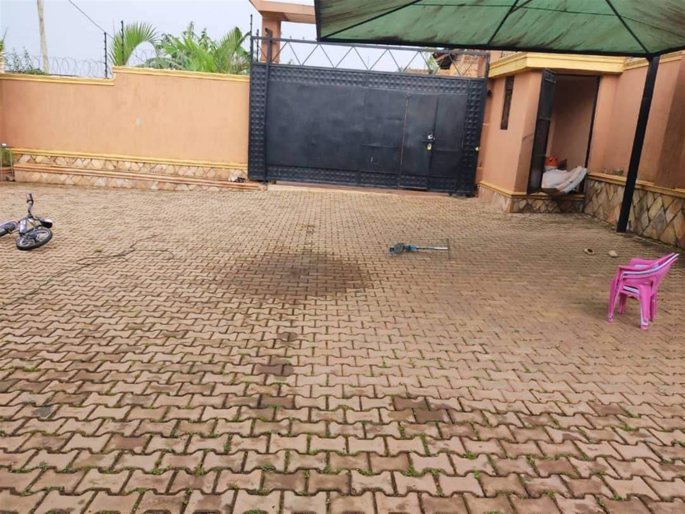 Bungalow for sale in Kira Wakiso