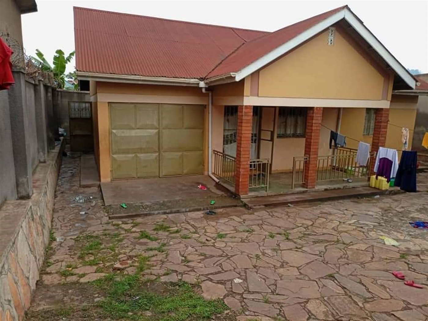 Bungalow for sale in Makindye Kampala