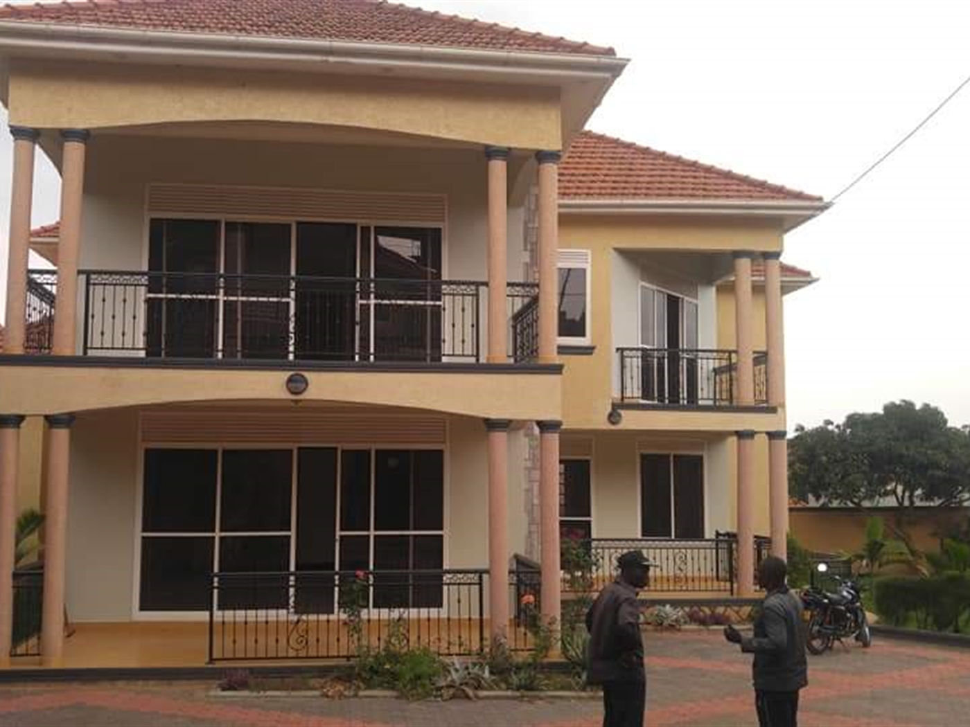 Storeyed house for sale in Munyonyo Kampala