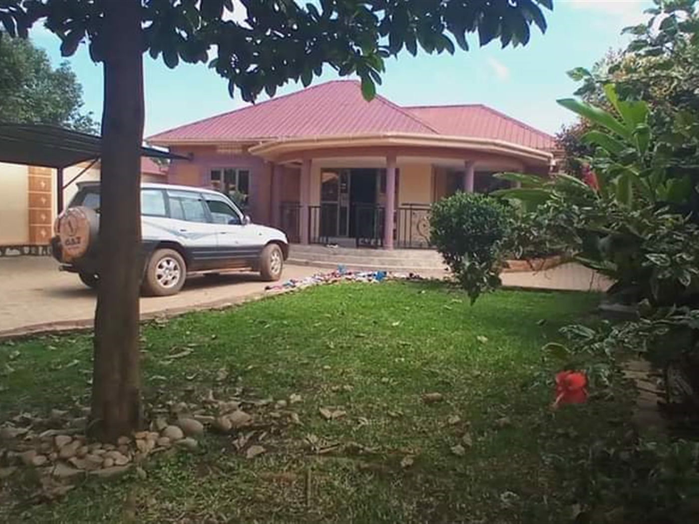 Bungalow for sale in Kasangati Wakiso