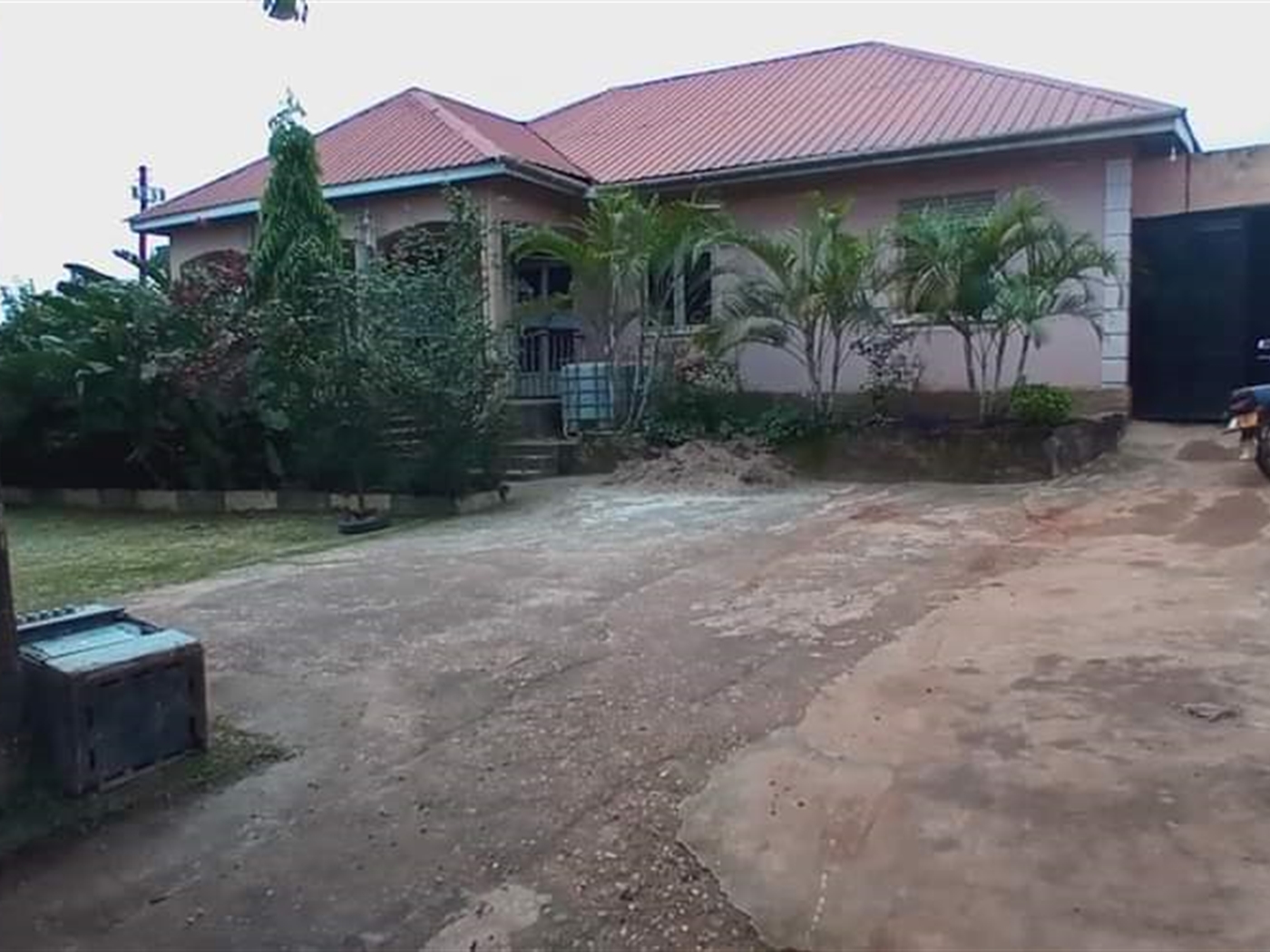 Bungalow for sale in Gayaza Wakiso