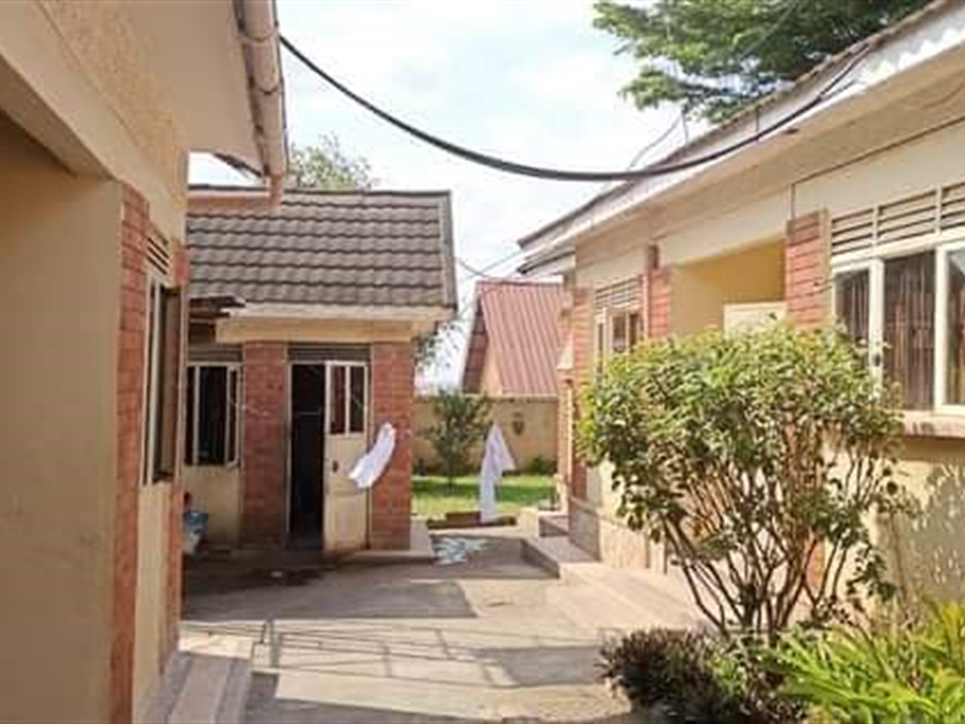 Bungalow for sale in Bweyogerere Wakiso