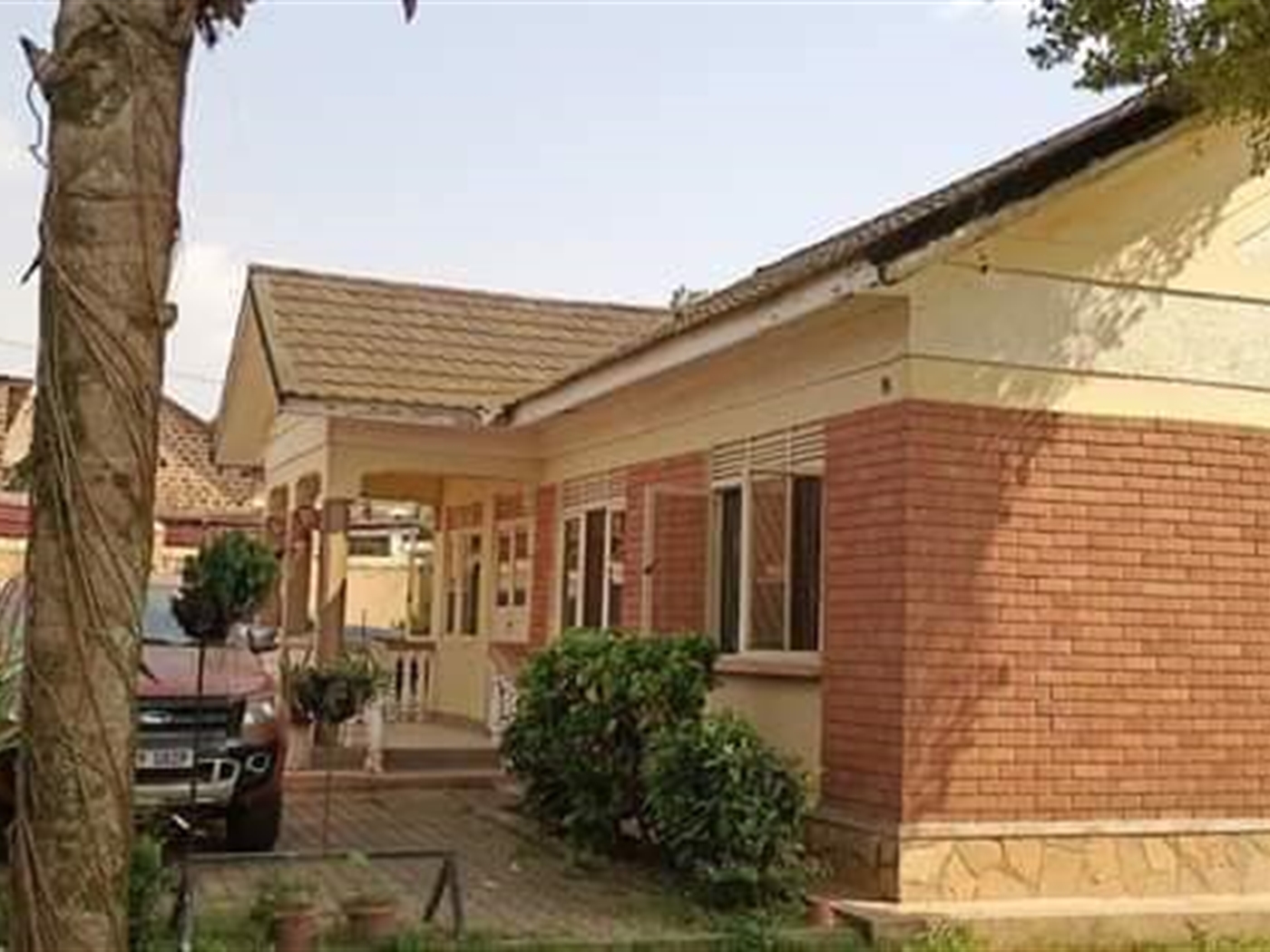 Bungalow for sale in Bweyogerere Wakiso