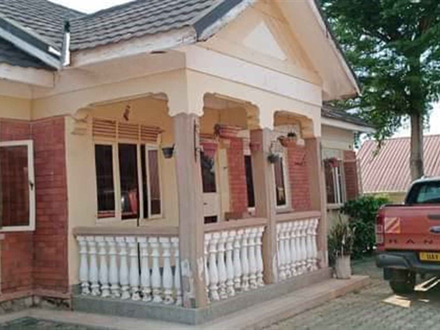 Bungalow for sale in Bweyogerere Wakiso