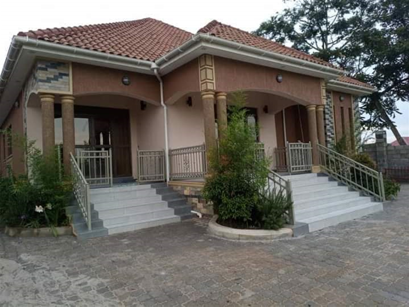Bungalow for sale in Katale Kampala