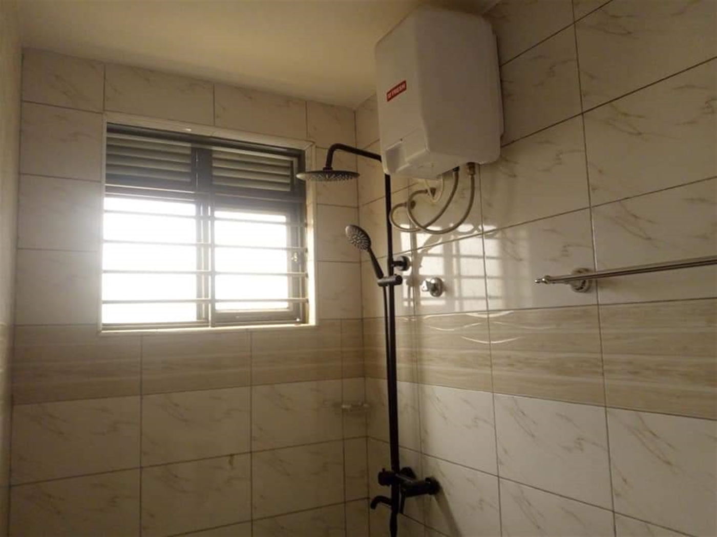 Apartment for rent in Namugongo Wakiso