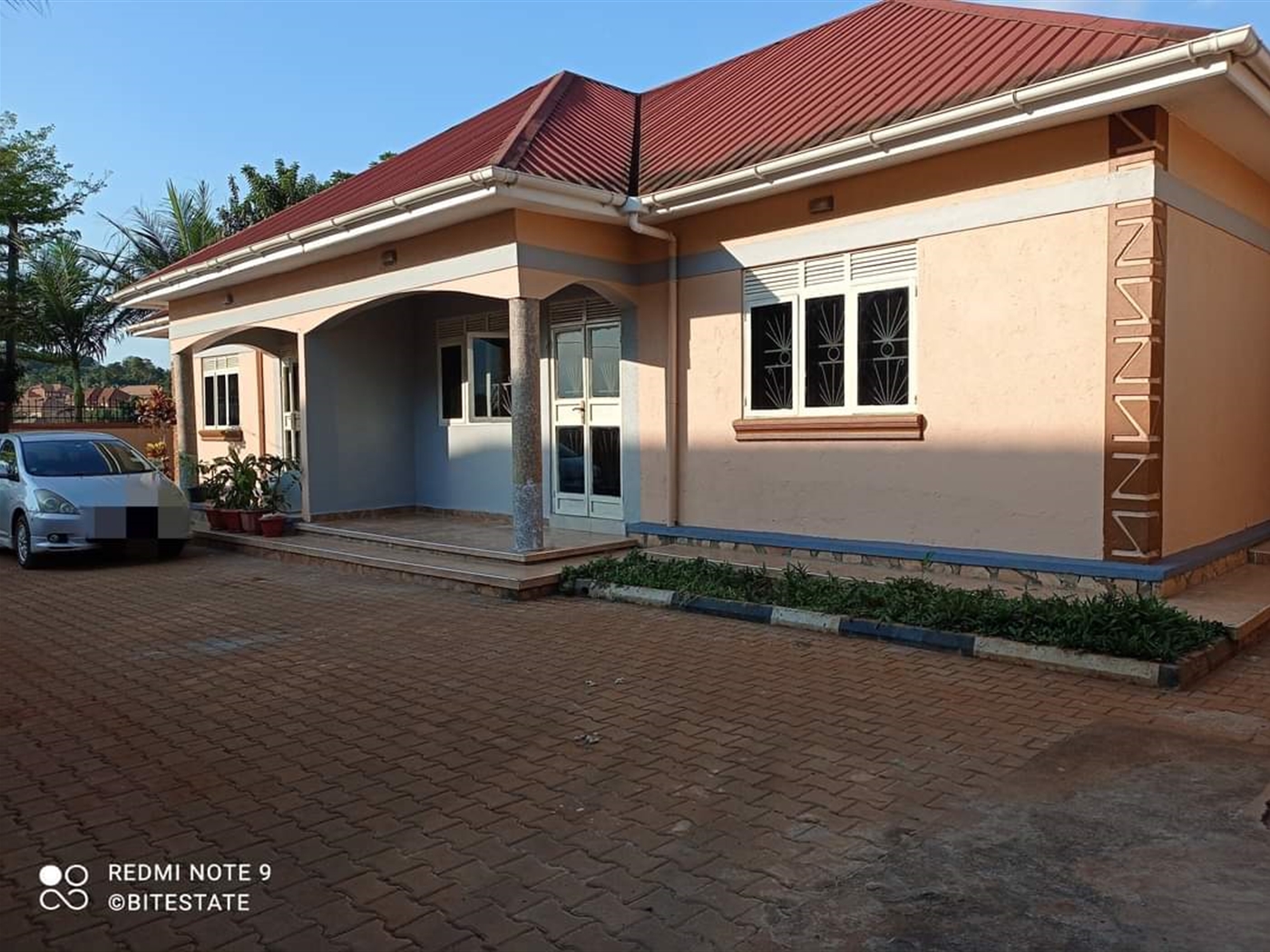 Bungalow for rent in Kyaliwajjala Wakiso