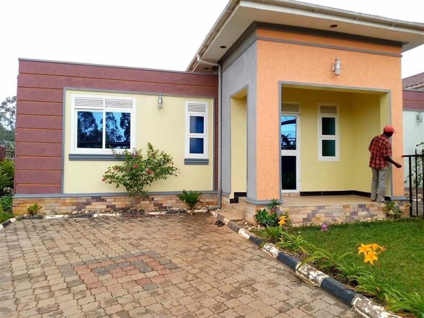 Bungalow for rent in Mpererwe Kampala