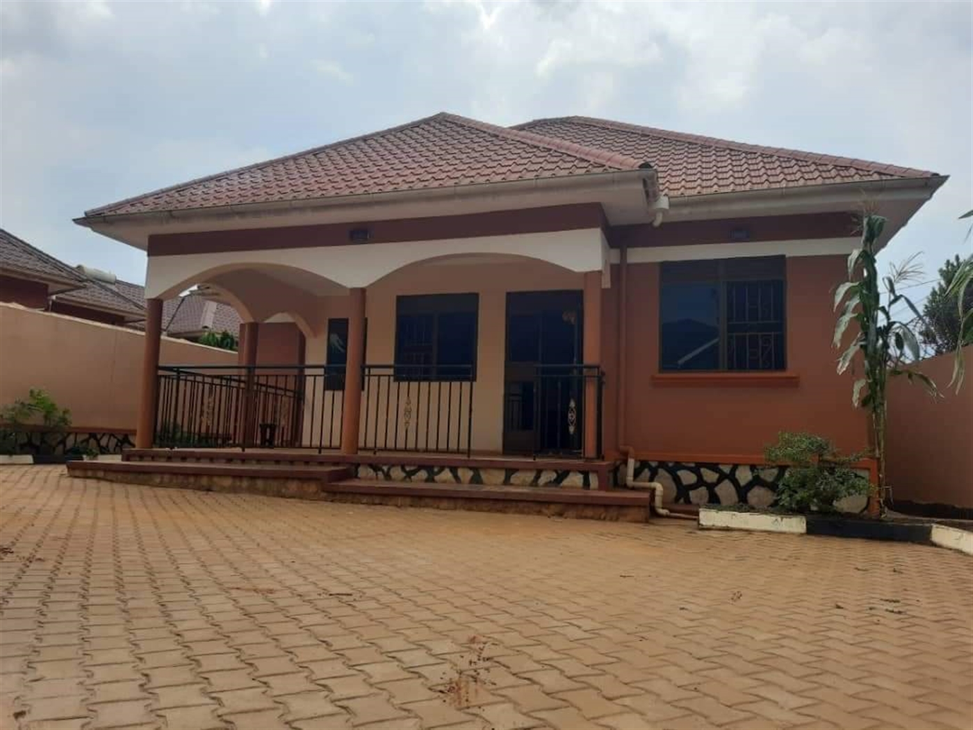 Bungalow for sale in Kira Wakiso