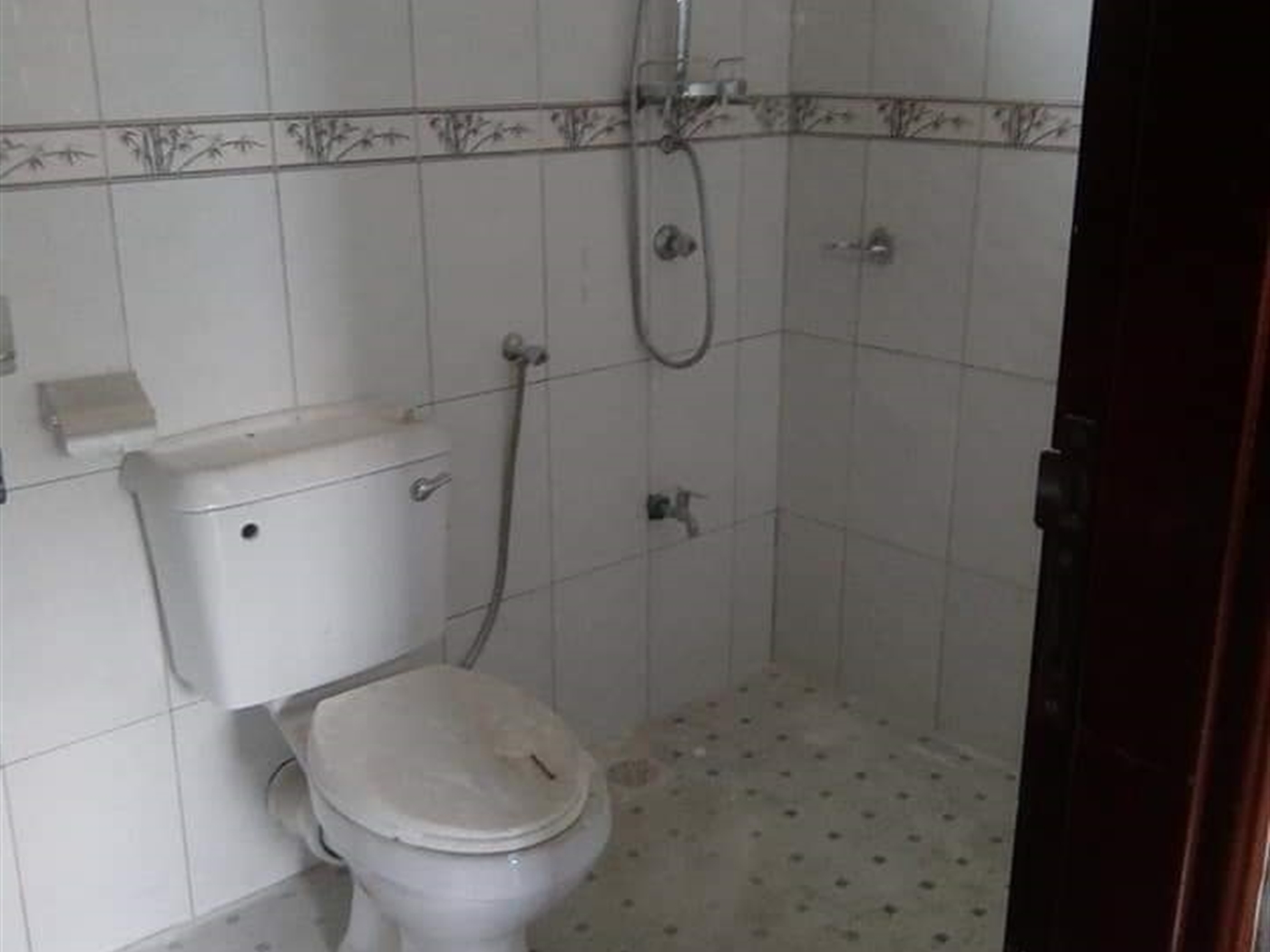 Semi Detached for rent in Bweyogerere Wakiso