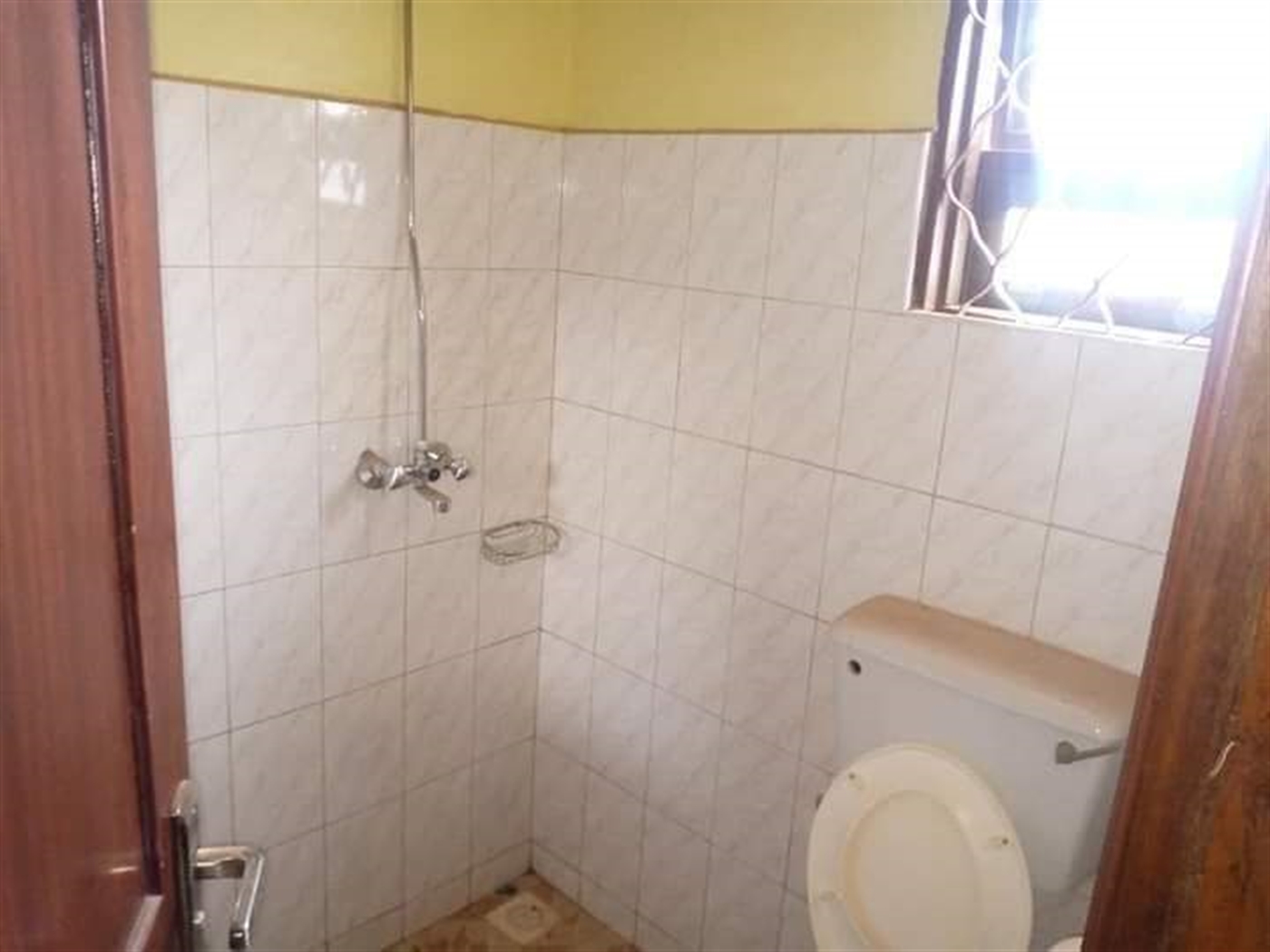 Semi Detached for rent in Namugongo Wakiso