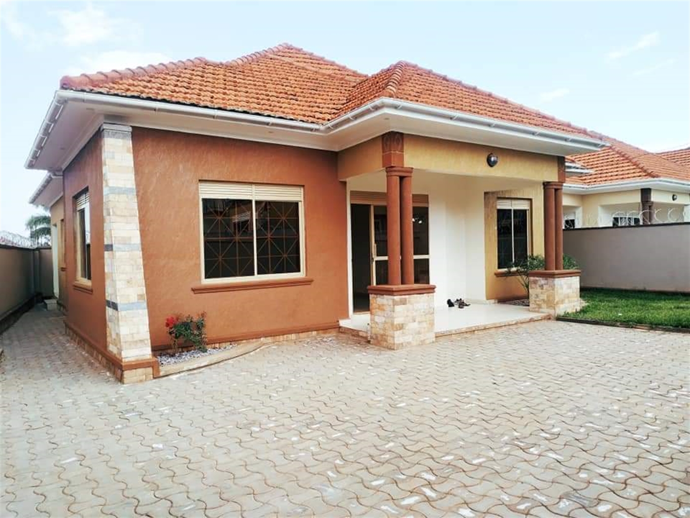 Bungalow for sale in Kira Wakiso