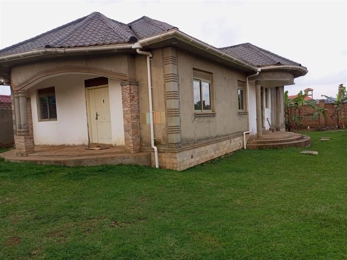 Bungalow for sale in Kira Wakiso