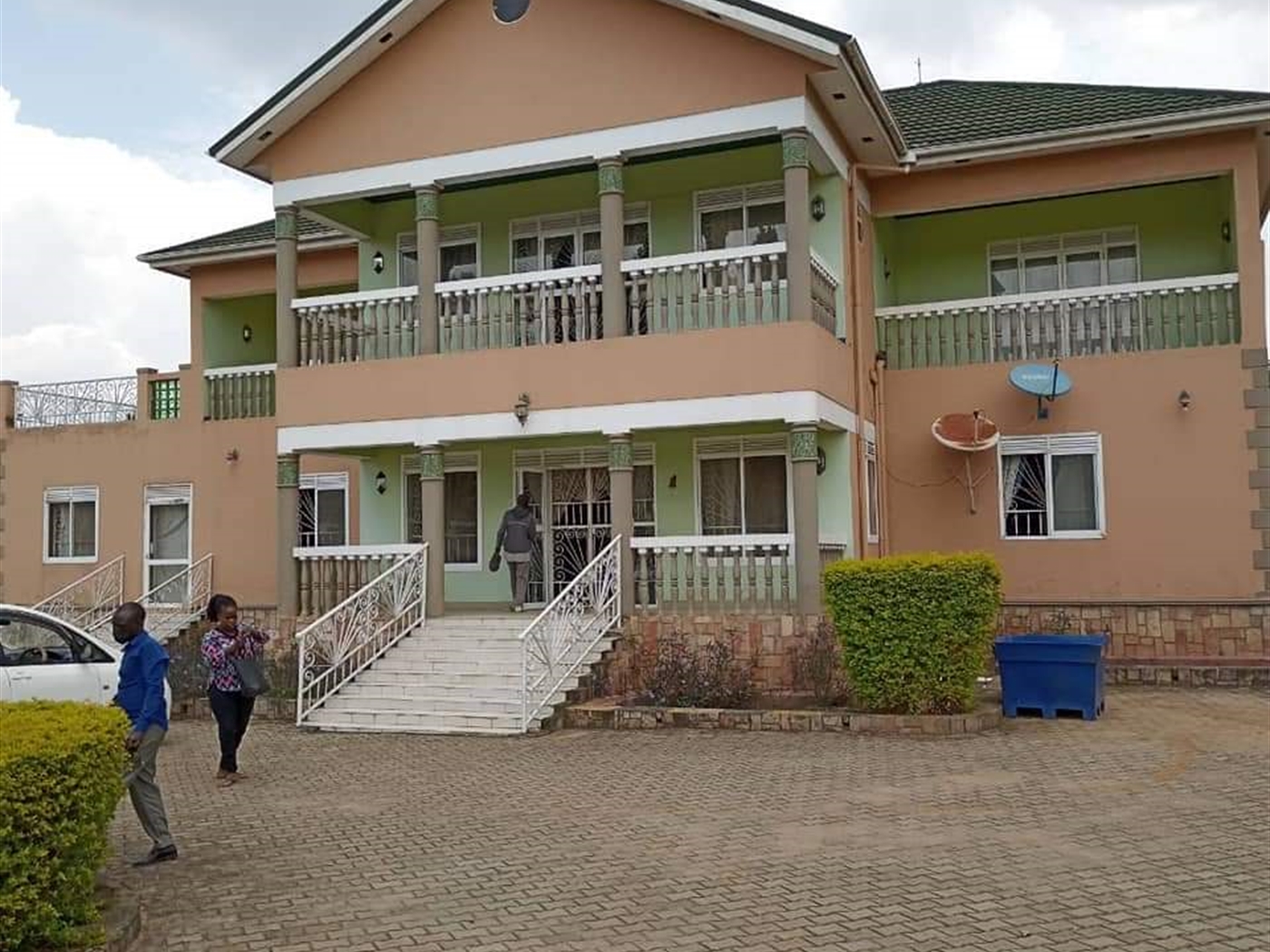 Mansion for sale in Kiggo Kampala