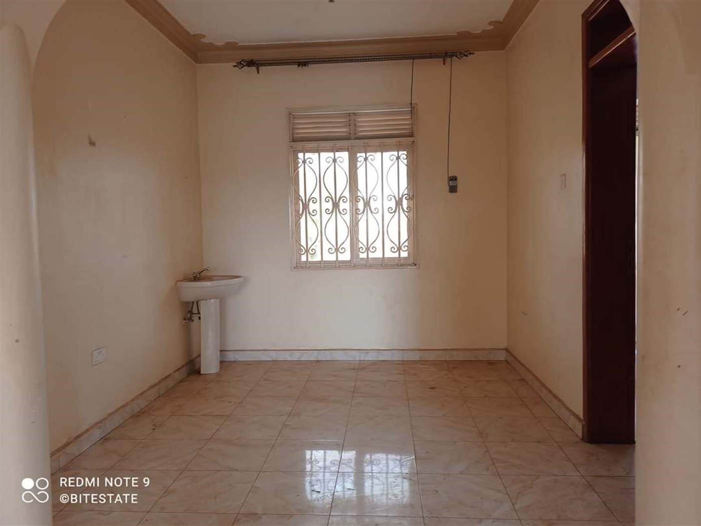 Apartment for rent in Naalya Wakiso