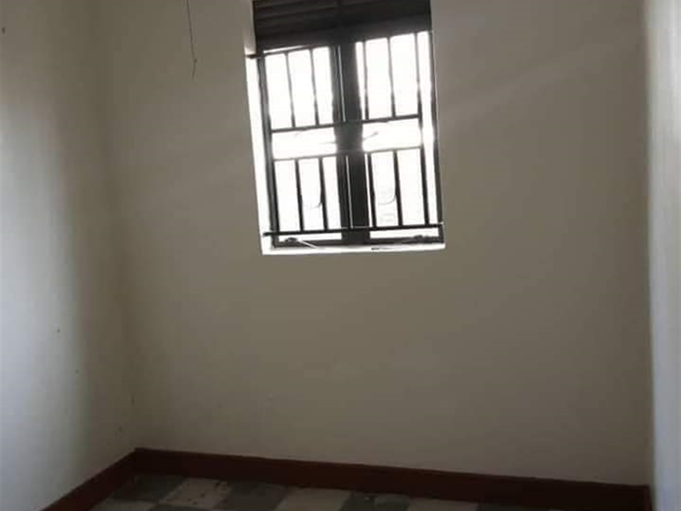 Semi Detached for rent in Luzira Kampala