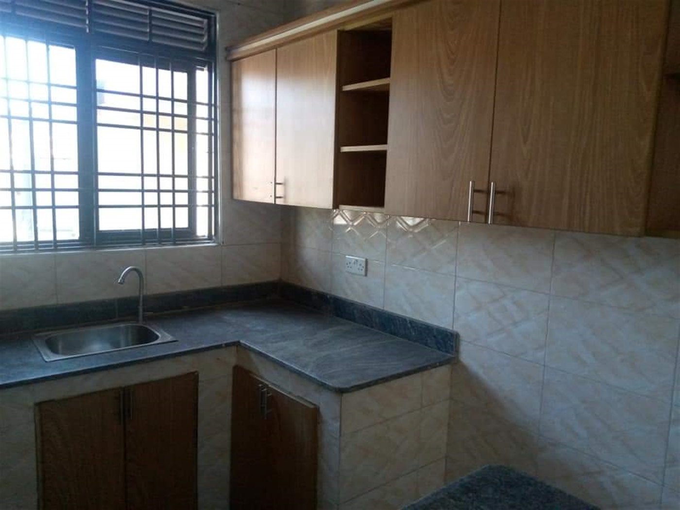 Apartment for rent in Kisaasi Kampala